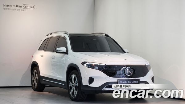 Mercedes-Benz EQB 2026