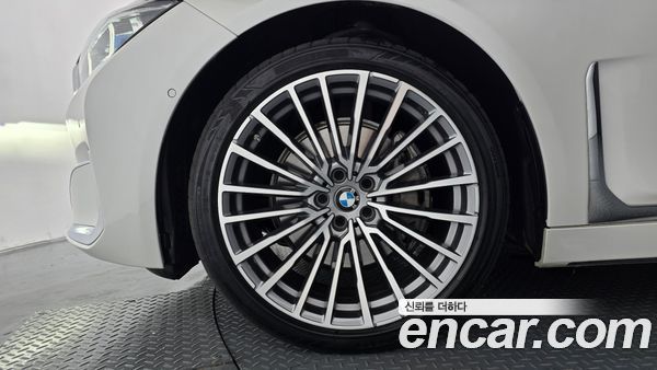 BMW 7 Series 2022, фото 5