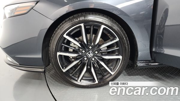 Honda Accord 2023, фото 5