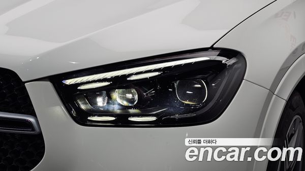 Mercedes-Benz GLE 2023, фото 8