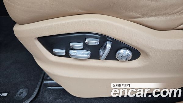 Porsche Cayenne 2021, фото 31