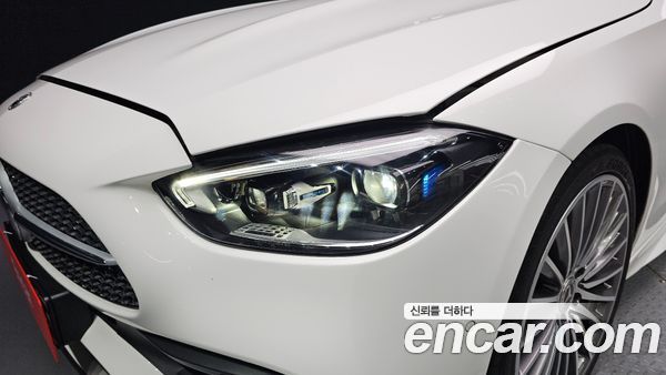Mercedes-Benz C-Class 2023, фото 8