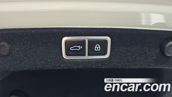 Hyundai Grandeur 2023, фото 24