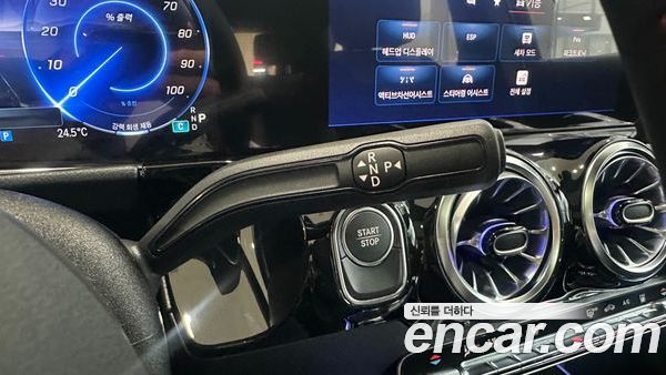 Mercedes-Benz EQA 2026, фото 9