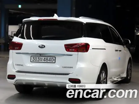 Kia Carnival 2020, фото 4
