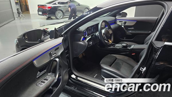 Mercedes-Benz CLA 2023, фото 10