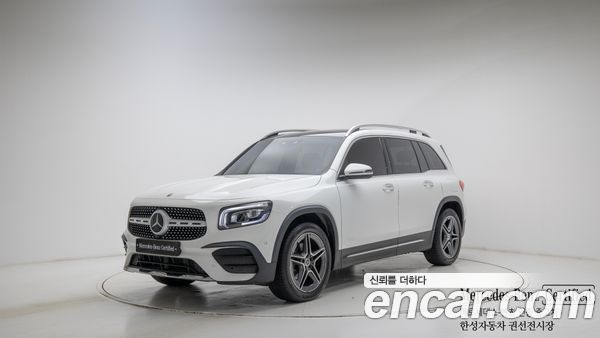 Mercedes-Benz GLB 2023