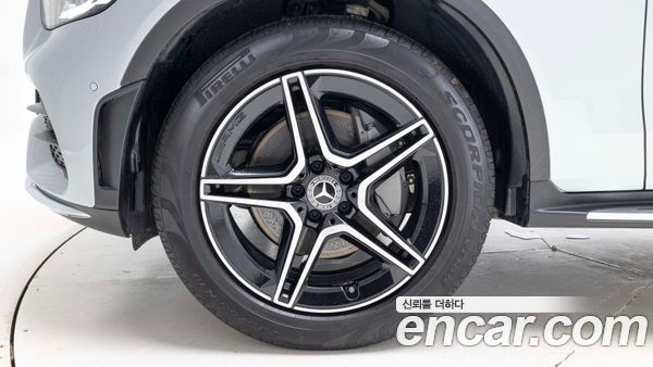 Mercedes-Benz GLC 2023, фото 5