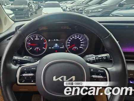 Kia Carnival 2023, фото 9