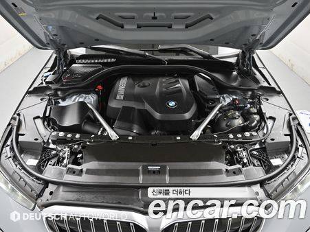 BMW 5 Series 2024, фото 6