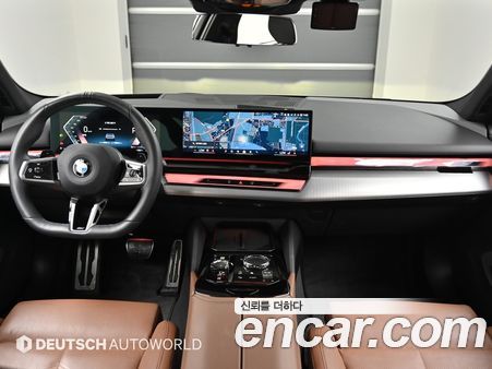 BMW 5 Series 2024, фото 7