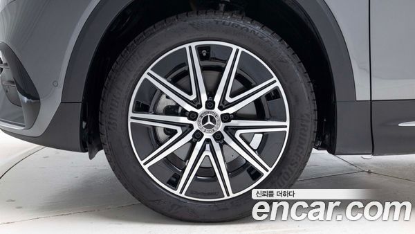 Mercedes-Benz EQB 2026, фото 5