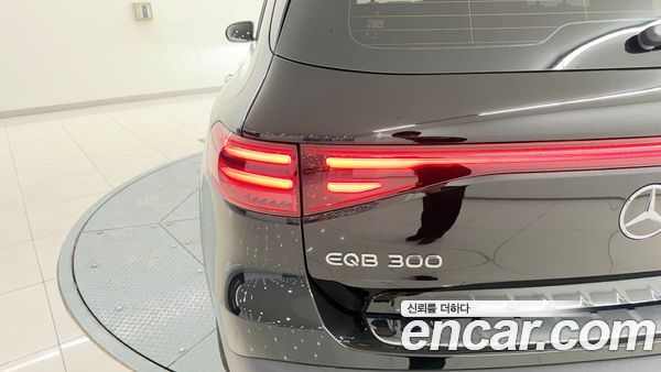 Mercedes-Benz EQB 2026, фото 11