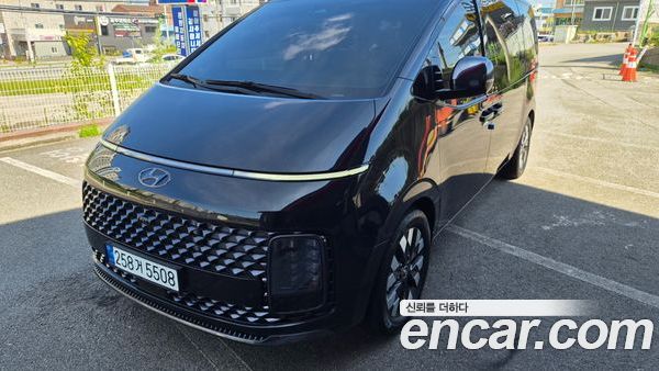 Hyundai Staria 2023