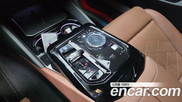BMW 5 Series 2024, фото 12