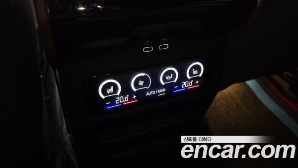 BMW 5 Series 2024, фото 27