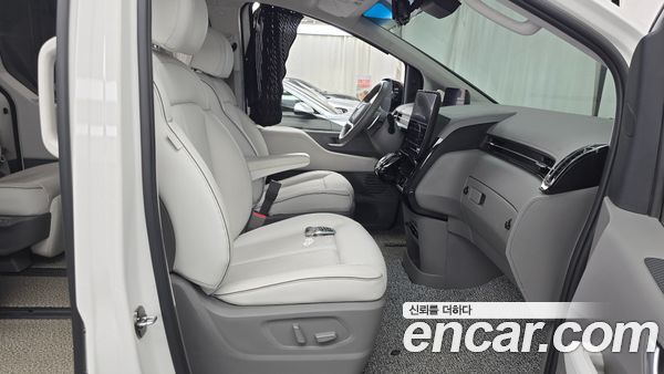 Hyundai Staria 2022, фото 16