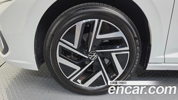 Volkswagen Jetta 2023, фото 5