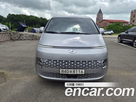 Hyundai Staria 2023