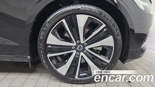 Volvo S60 2023, фото 4