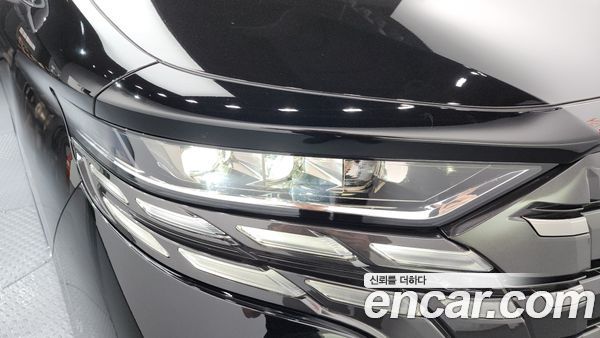 Toyota Alphard 2024, фото 8