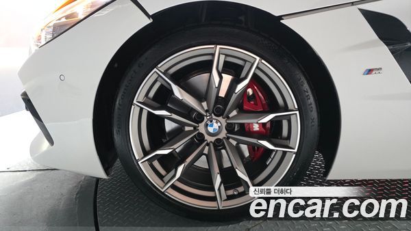 BMW Z4 2024, фото 5