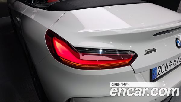 BMW Z4 2024, фото 9