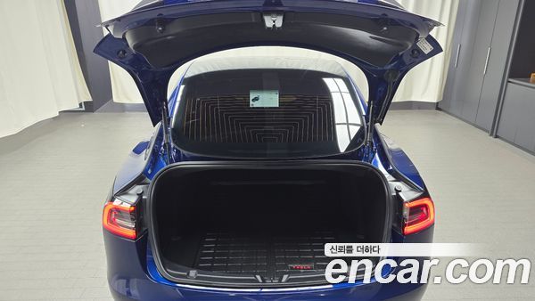Tesla Model 3 2020, фото 30