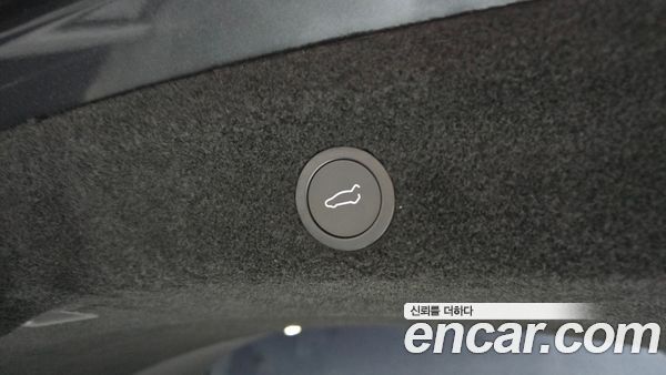 Tesla Model Y 2025, фото 31
