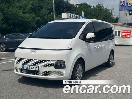 Hyundai Staria 2025