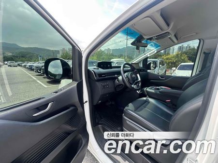 Hyundai Staria 2025, фото 8