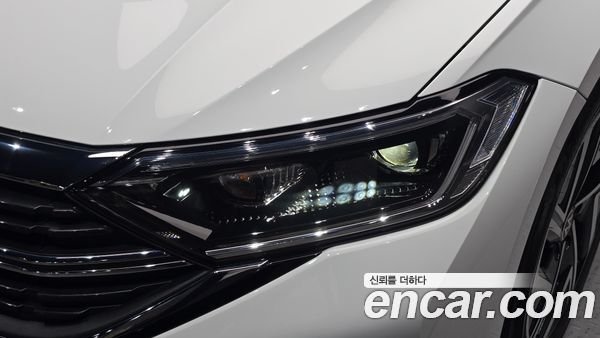 Volkswagen Jetta 2023, фото 8