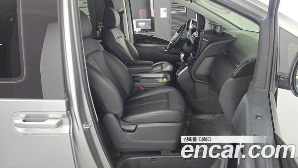 Hyundai Staria 2023, фото 15