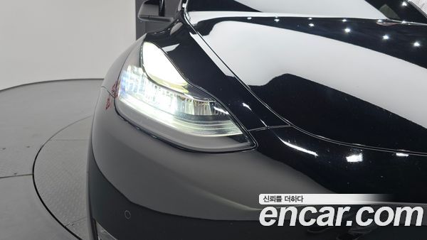 Tesla Model Y 2022, фото 7
