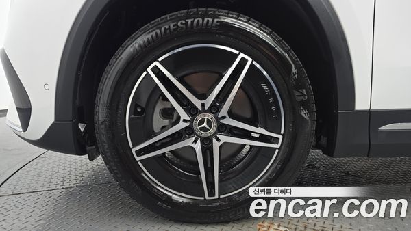 Mercedes-Benz EQA 2024, фото 5