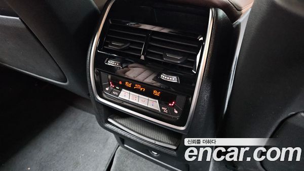 BMW X6 2020, фото 30