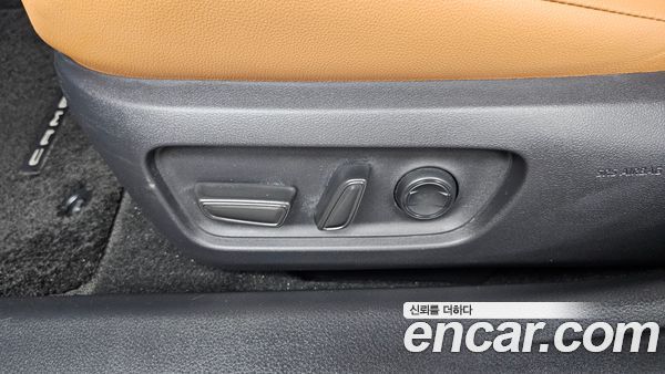 Toyota Camry 2025, фото 31