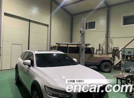 Volvo V90 2022, фото 3