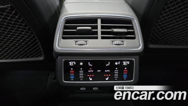Audi A6 2023, фото 29
