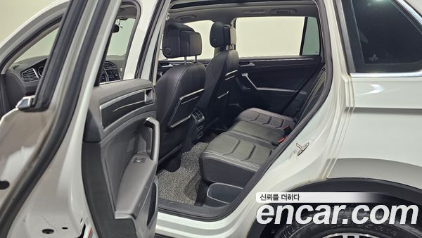 Volkswagen Tiguan 2020, фото 16
