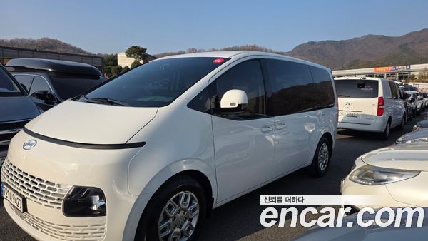 Hyundai Staria 2023, фото 9