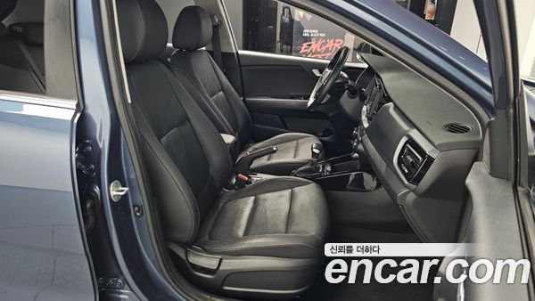 Kia Stonic 2020, фото 15