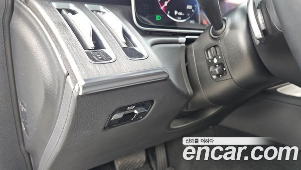 Mercedes-Benz S-Class 2022, фото 31