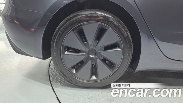 Tesla Model 3 2026, фото 5