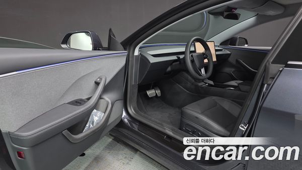 Tesla Model 3 2026, фото 24