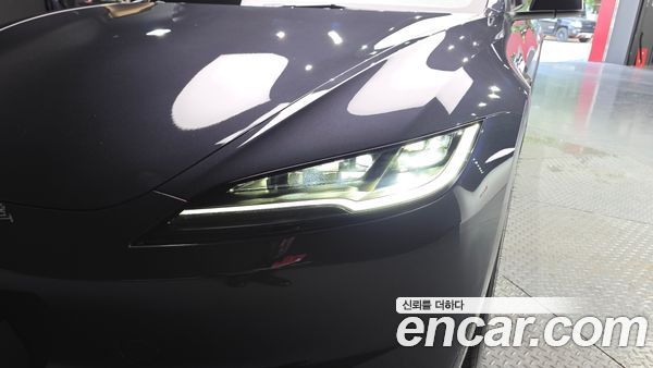 Tesla Model 3 2026, фото 8