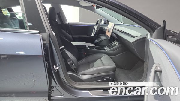 Tesla Model 3 2026, фото 16