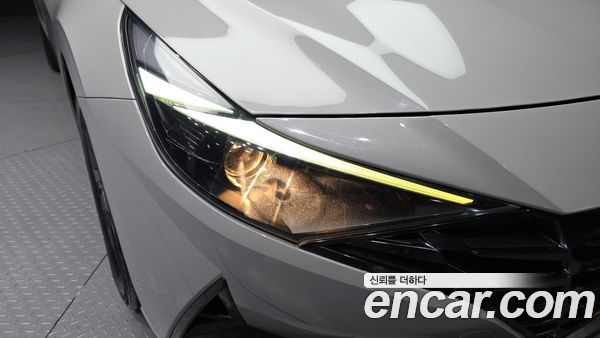 Hyundai Elantra 2023, фото 8