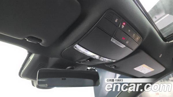 Mercedes-Benz E-Class 2021, фото 30