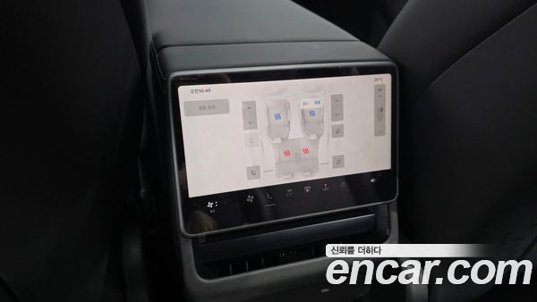 Tesla Model Y 2026, фото 28